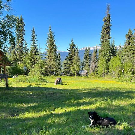 Little Atlin Lodge Tagish Eksteriør billede